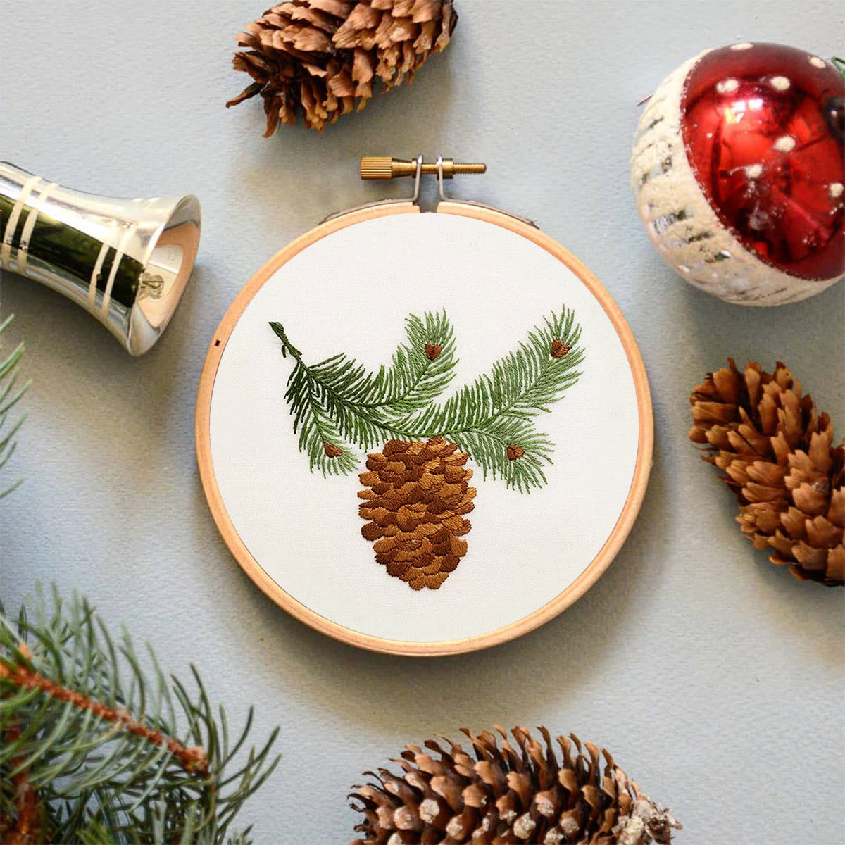 Rubbyoo Embroidery Kit - Pine Cone