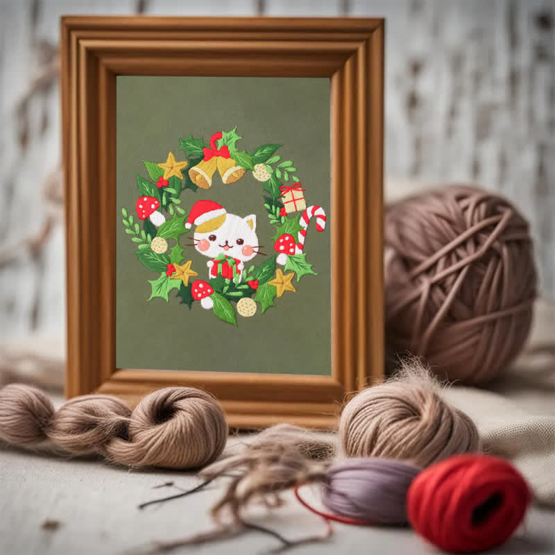 Rubbyoo Embroidery Kit - Christmas Cat Wreath