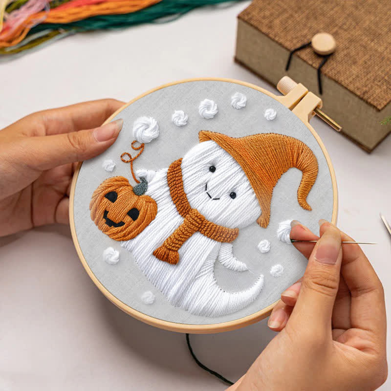 Rubbyoo Embroidery Kit - Ghost Halloween