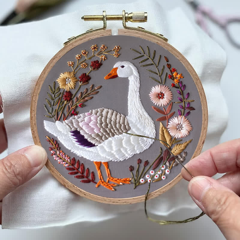 Rubbyoo Embroidery Kit - Winter Goose