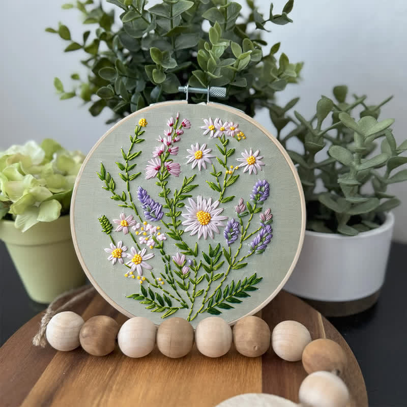 Rubbyoo Embroidery Kit - Wildflower Bouquet