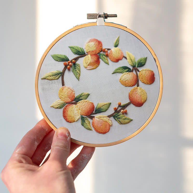 Rubbyoo Embroidery Kit - Peachy