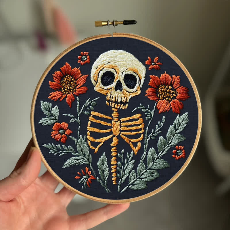 Rubbyoo Embroidery Kit - Skull