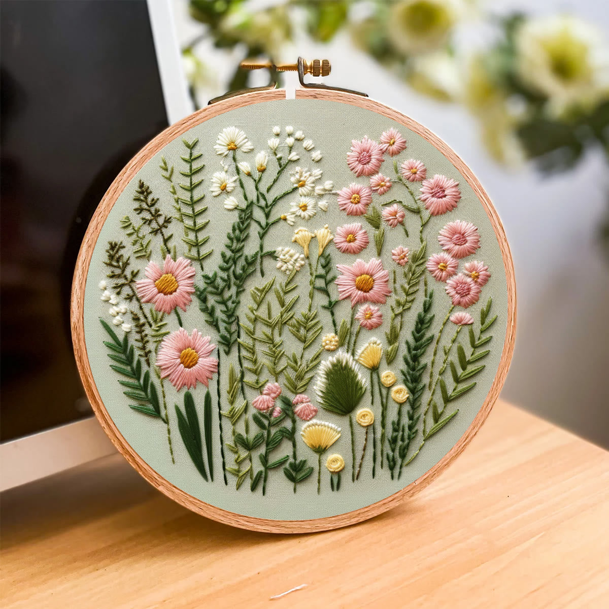 Rubbyoo Embroidery Kit- Simple Wildflowers Easy Embroidery Kit for Beginners | Wall Decor