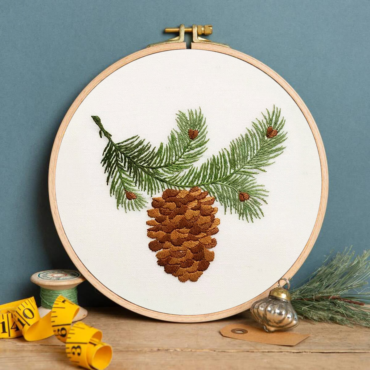 Rubbyoo Embroidery Kit - Pine Cone