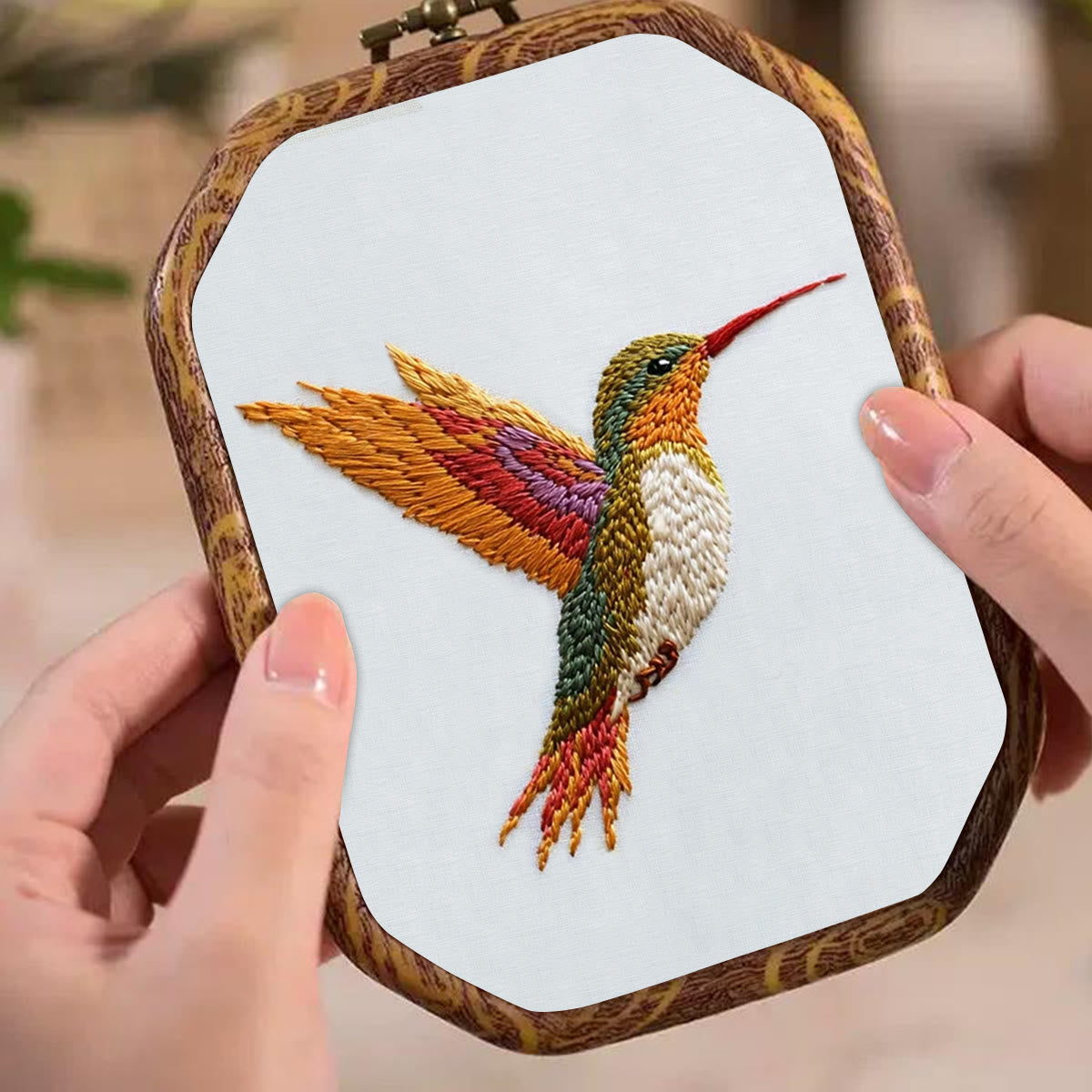 Rubbyoo Embroidery Kit-Vibrant Hummingbird2