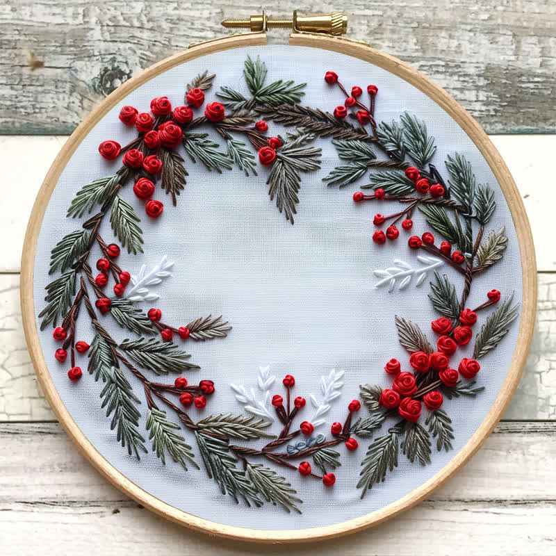🎅Rubbyoo Christmas Embroidery Kit - Embroidery Hoop Art| Christmas Bauble Ornaments