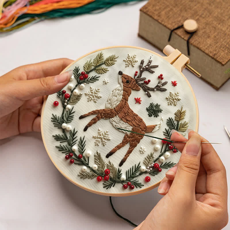 Rubbyoo Embroidery Kit - Christmas Deer