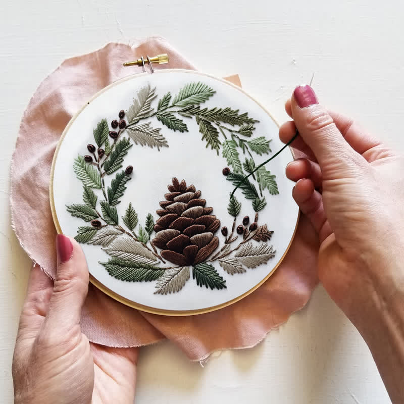Rubbyoo Embroidery Kit - Pinecone