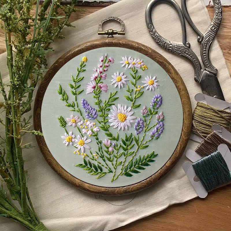Rubbyoo Embroidery Kit - Wildflower Bouquet