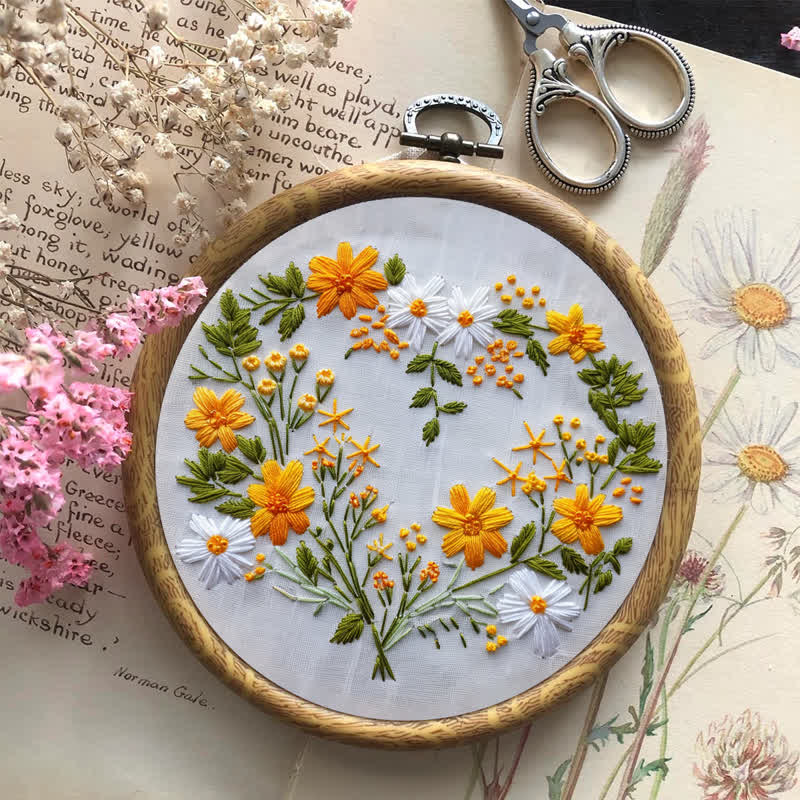 Rubbyoo Embroidery Kit - Flowers Rings