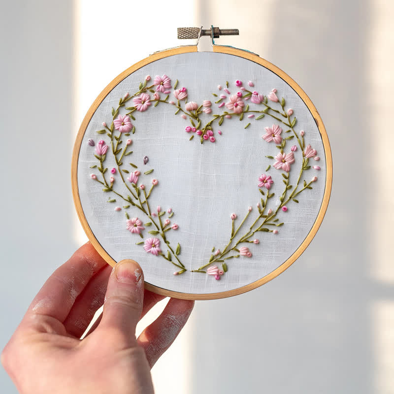 Rubbyoo Embroidery Kit - Wildflowers Heart