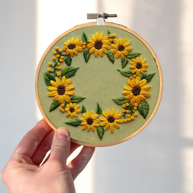 Rubbyoo Embroidery Kit - Sunflower Wreath