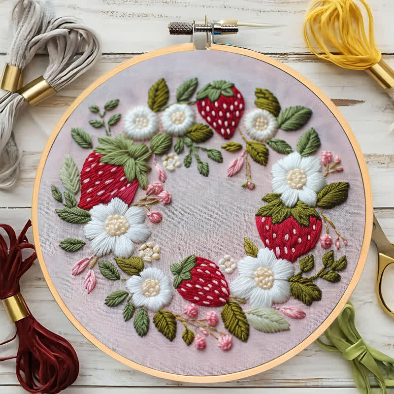 Rubbyoo Embroidery Kit - Wild Strawberry
