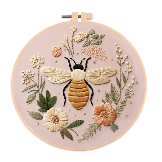 Rubbyoo Embroidery Kit - Bee And Bloom