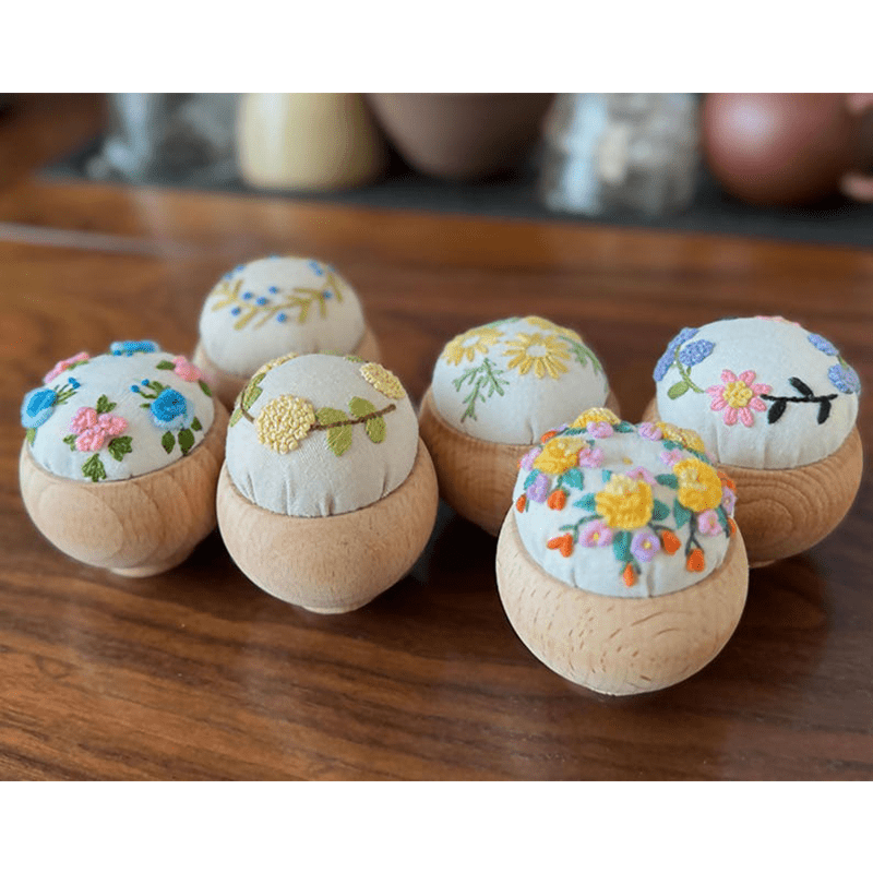 Wooden Embroidery Pin Cushion Pin Keeper