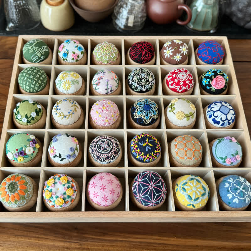 Wooden Embroidery Pin Cushion Pin Keeper