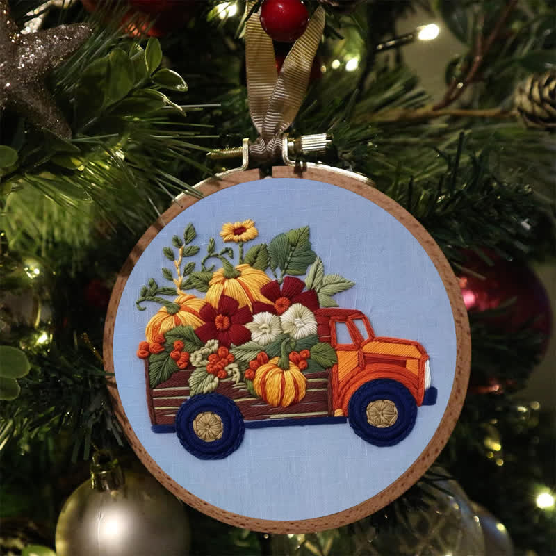 Rubbyoo Embroidery Kit - Truck and Pumpkins