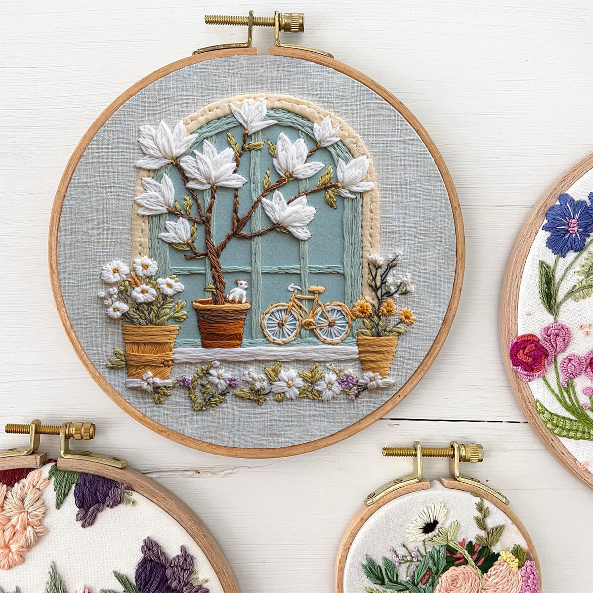 Rubbyoo Embroidery Kit - Floral Window | Diy Needle Craft Gifts