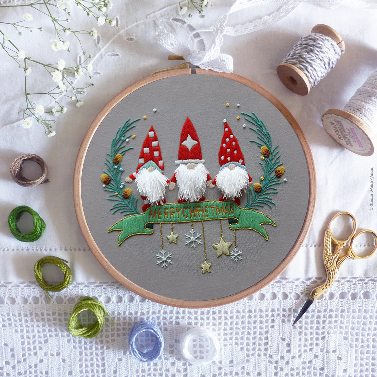 Rubbyoo Embroidery Kit-Three Santa Claus