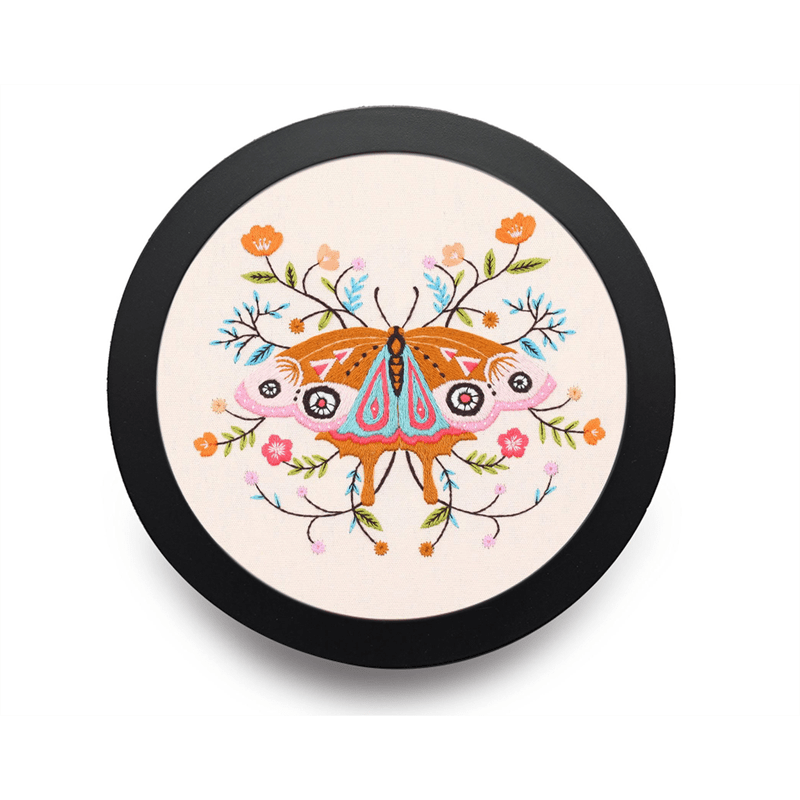 Black/White Embroidery Frame,Cross Stitch Embroidery Display Frame, Punch Needle Frame, Display for Finished Embroidery Hoop Art